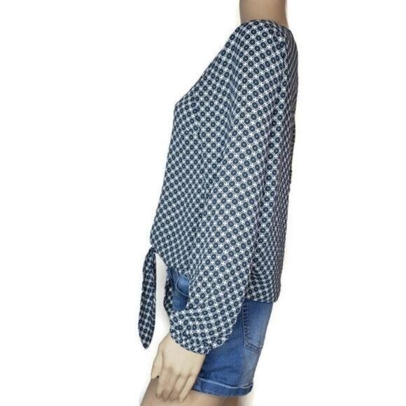 Giuliana geometric Button-Front Long Sleeve Blouse W/ Tie Waist navy and white S - Picture 4 of 9